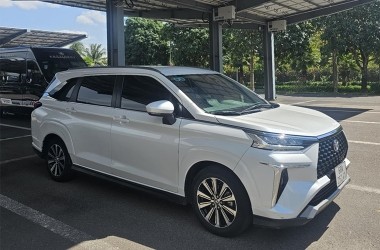 Thuê Xe ô tô tự lái Toyota Veloz